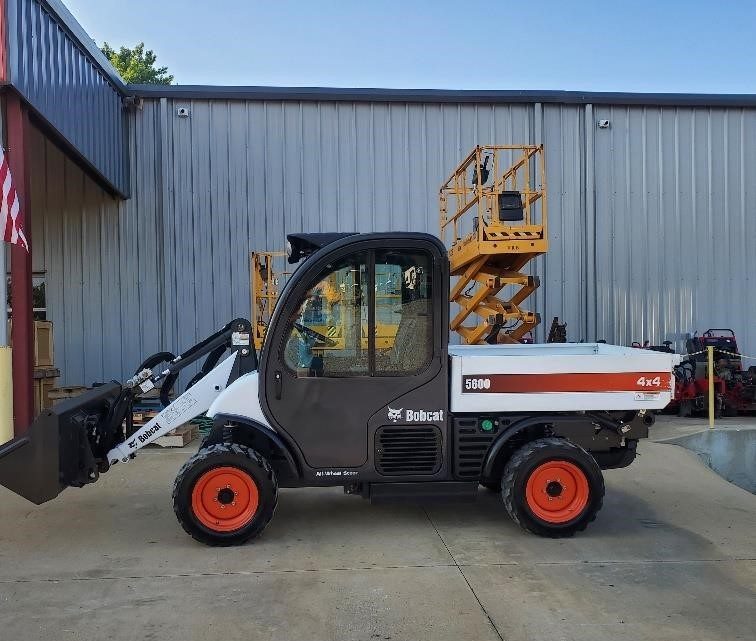 2021 Bobcat UW56 Toolcat