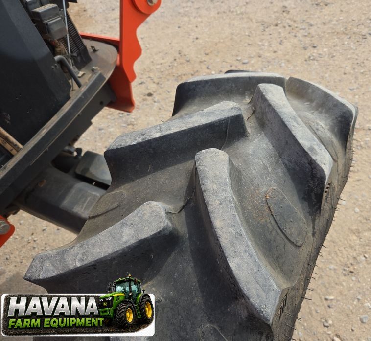 2020 Kubota M6060 photo 52